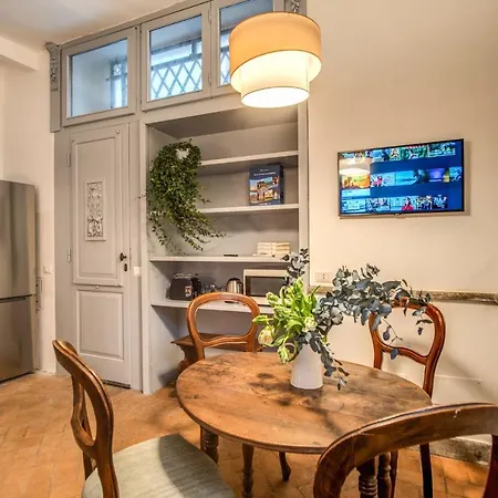 Torretta Storica Pantheon アパート *