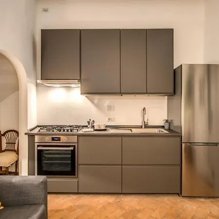 Torretta Storica Pantheon * ローマ