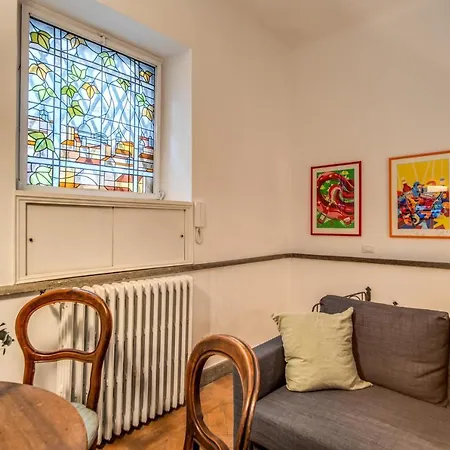 アパート Torretta Storica Pantheon ローマ