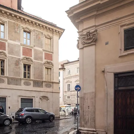 Apartment Torretta Storica Pantheon Rom